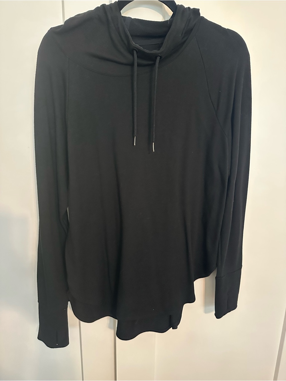 Athletic Works Black Hooded Long-Sleeve Pullover